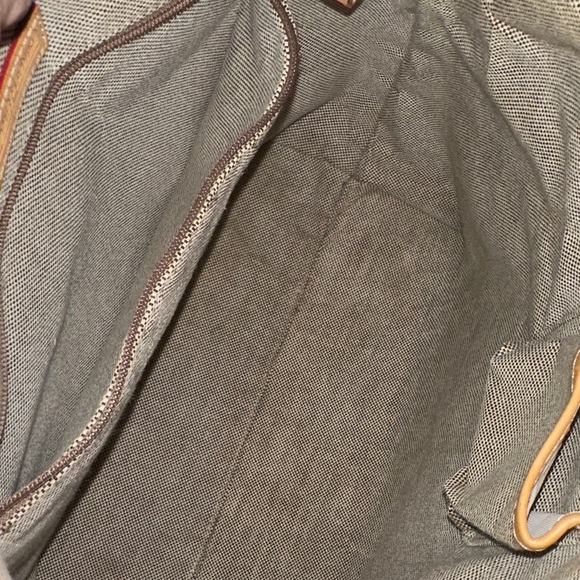 Dooney & Bourke (3) Pink Satchel, Keychain & Make Up Bag - Picture 14 of 17